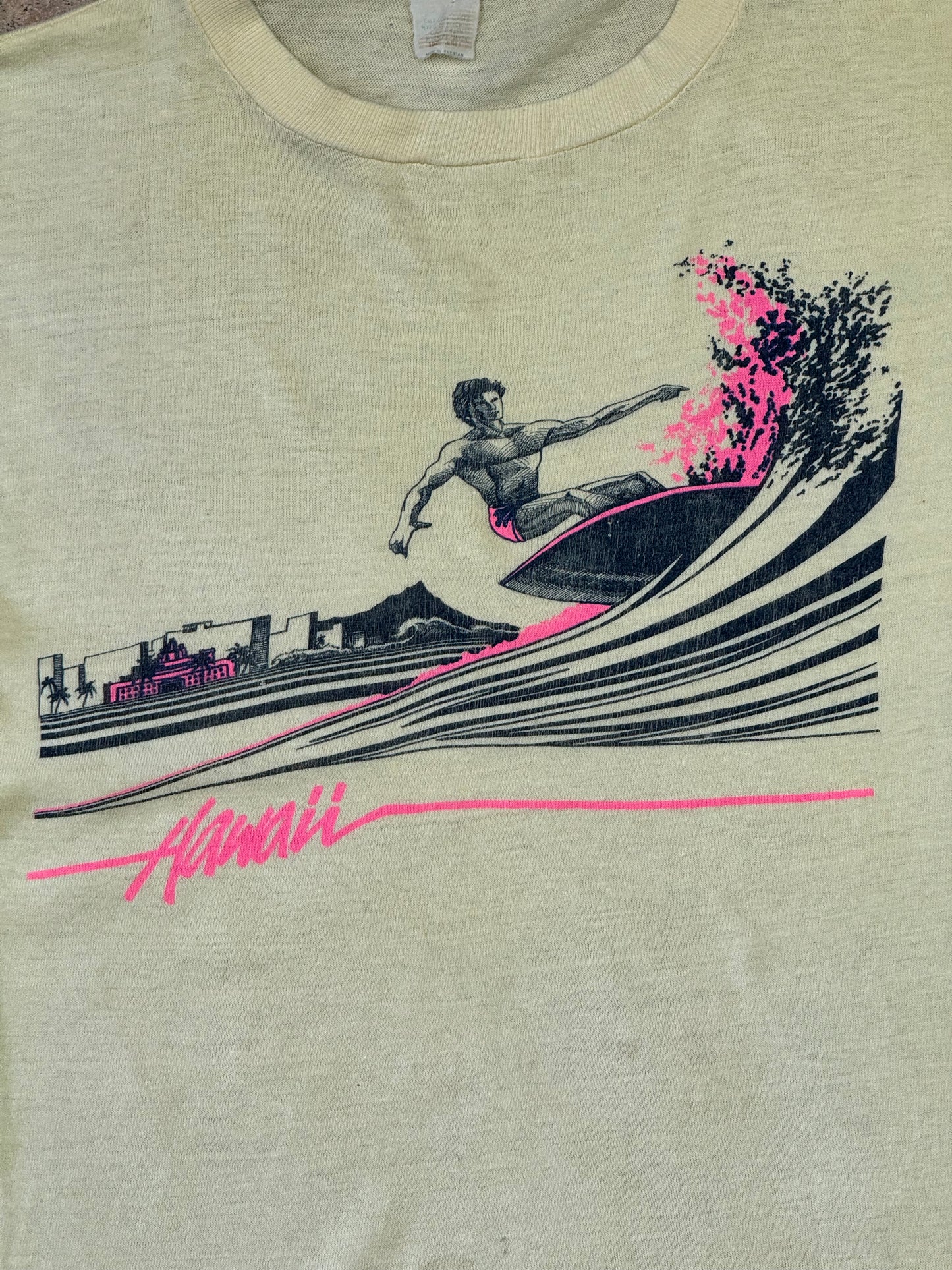 70s Hawaii Surfer Yellow Tee