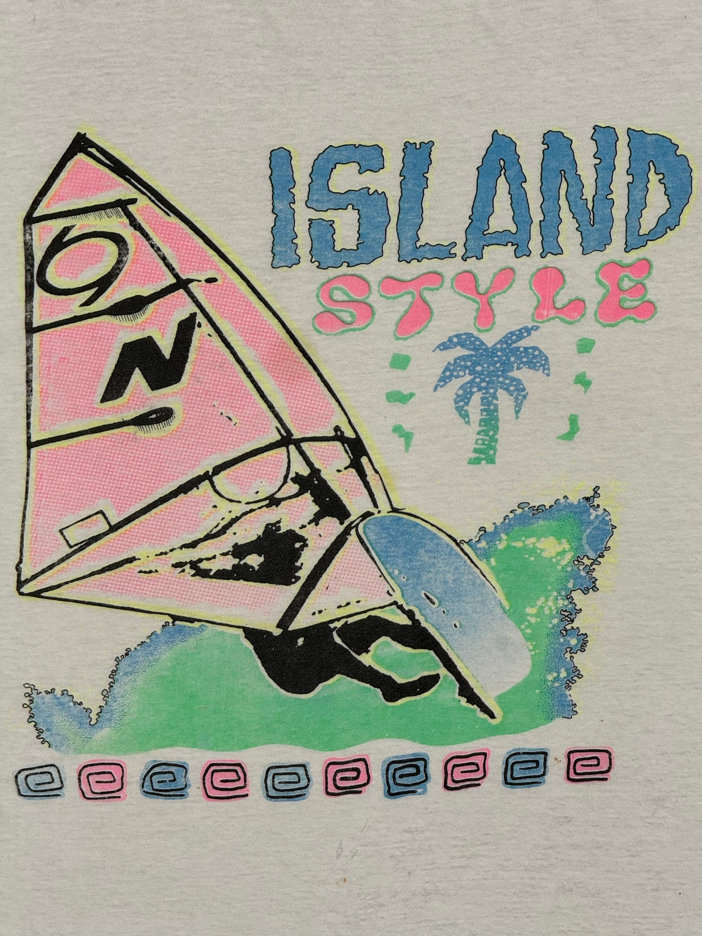 1980s Island Style Paragliding Tee